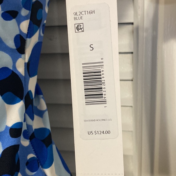 New Tahari Swimsuit - Picture 7 of 8